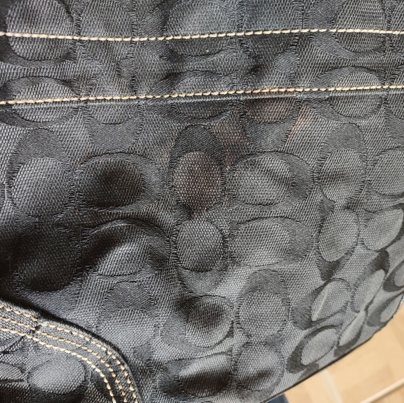 Authentic Coach bag - Picture 3 of 6